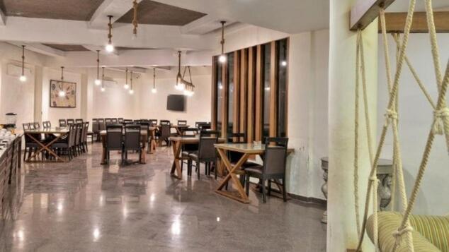 Om Sanctuary Resort By Pinks Hospitality Rupāwati Esterno foto